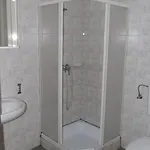 Fremon Munkásszálló * Berente