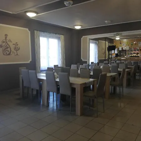 Fremon Munkasszallo Hostel Berente