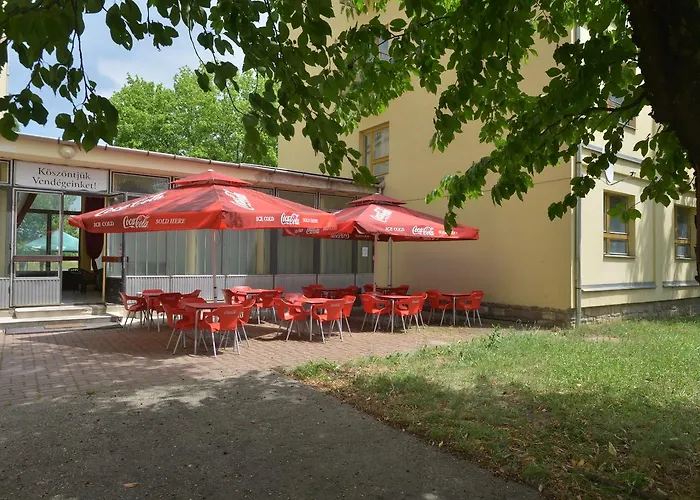 Vandrerhjem Fremon Munkasszallo Berente